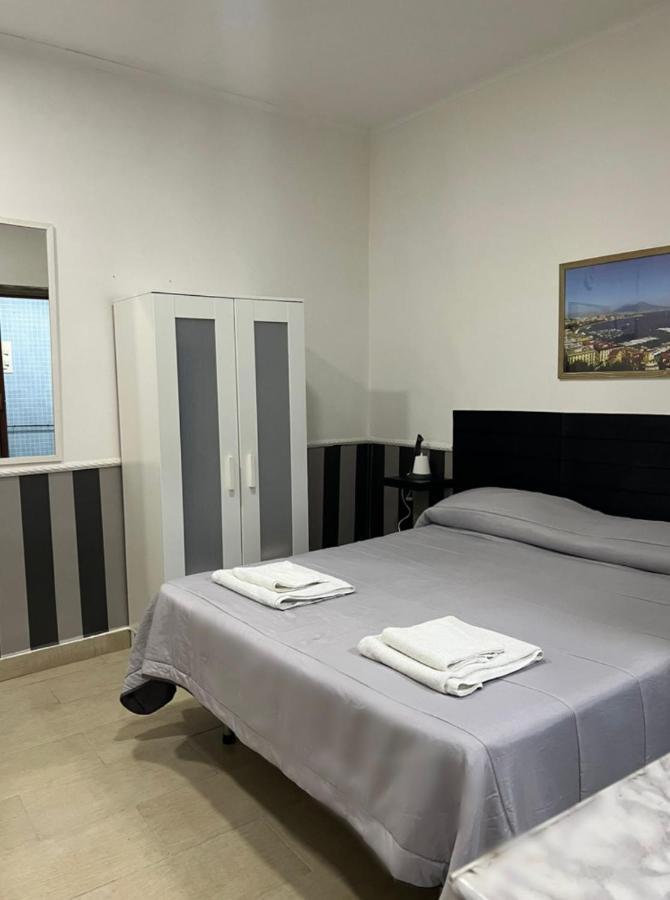 Casa Vacanza Da Totore Наполи Екстериор снимка